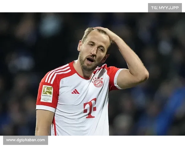 全面解析哈里凯恩的足球技巧与进攻智慧展现射术与团队战术融合